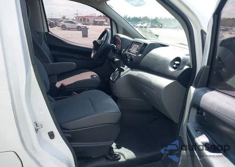 2019 Nissan Nv200 S z USA, uszkodzony, nr VIN 3N6CM0KN1KK696211
